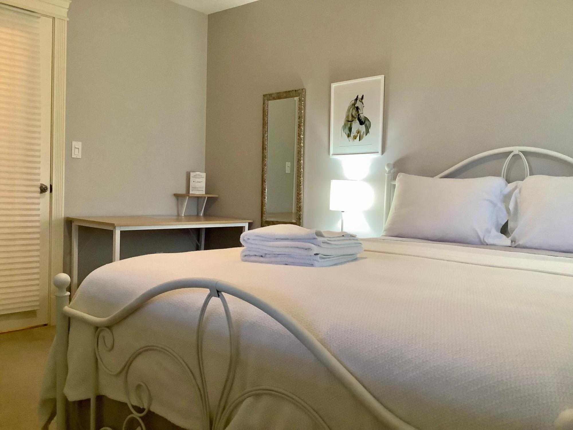 Neckpoint Treasure Apartment Nanaimo Ngoại thất bức ảnh